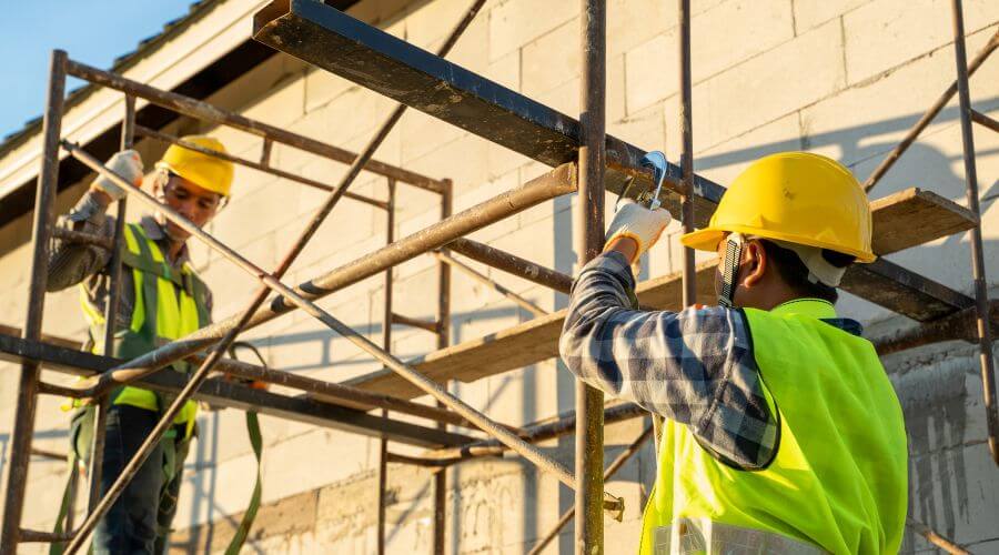Professional fairlawn roofing services in Belfield, ND